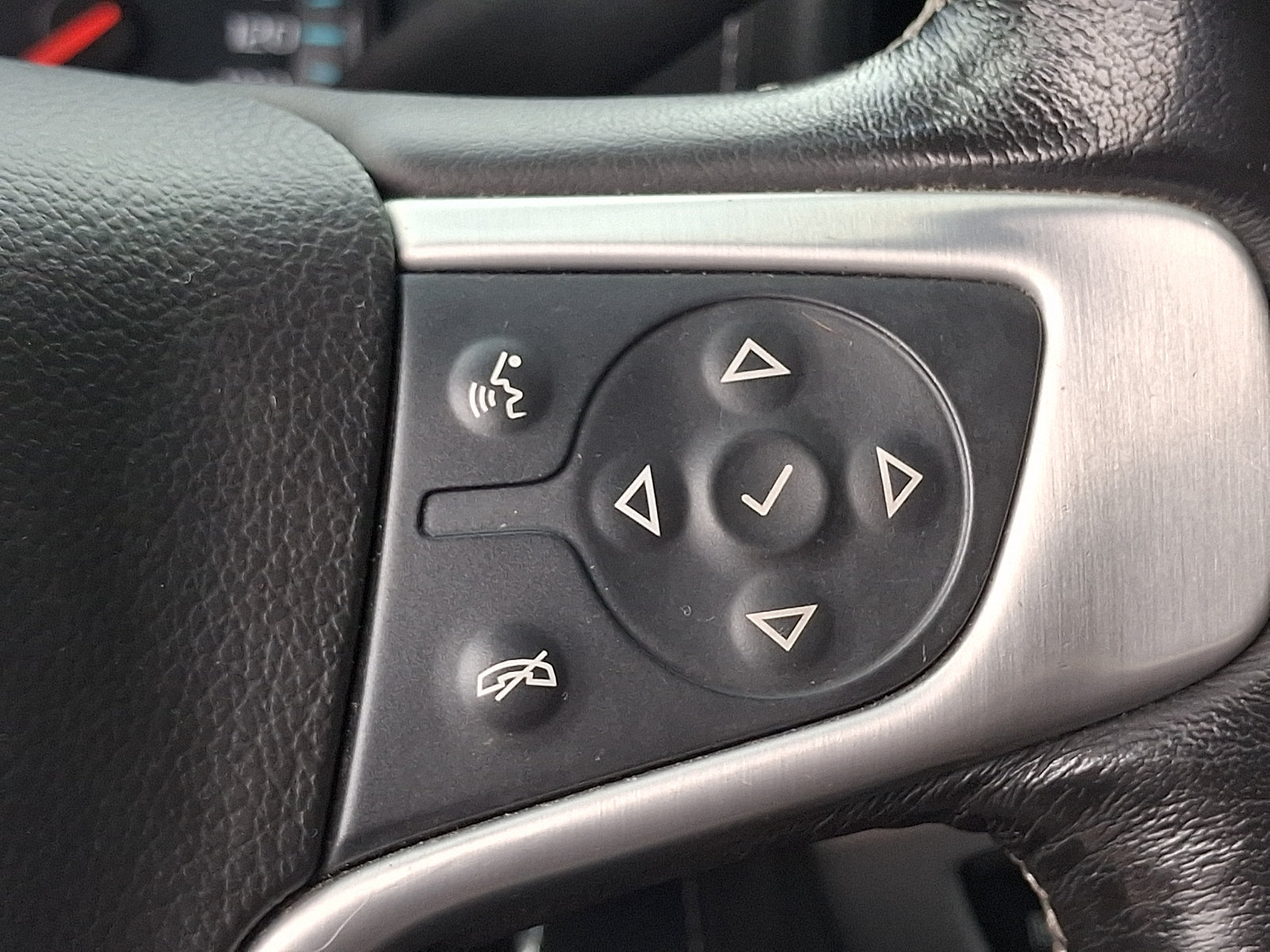 Used 2018 GMC Sierra 1500 SLT AWD/4WD image 21