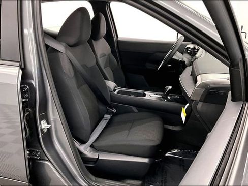 New 2026 Nissan Kicks S image 32