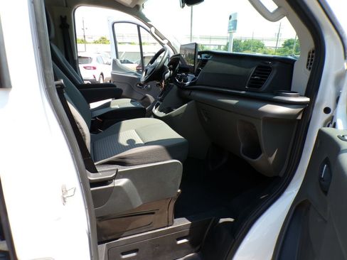 Used 2024 Ford Transit 350 XLT RWD image 22