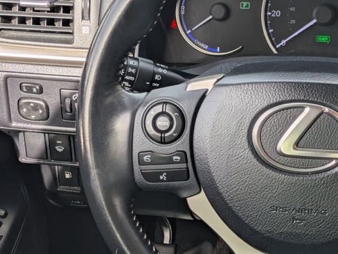 Used 2014 Lexus CT 200h image 17