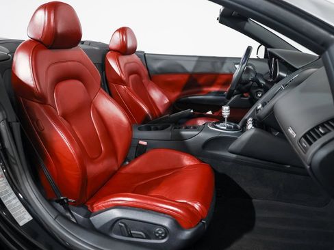 Used 2011 Audi R8 V8 image 20