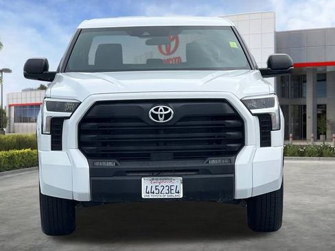 Certified 2025 Toyota Tundra SR5 AWD/4WD image 11