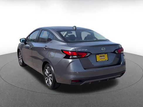 Used 2025 Nissan Versa SV FWD image 11