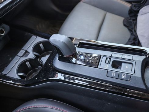 Used 2025 Toyota Prius Plug-In Hybrid FWD image 22
