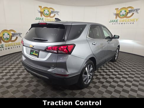 Certified 2023 Chevrolet Equinox LT FWD image 9