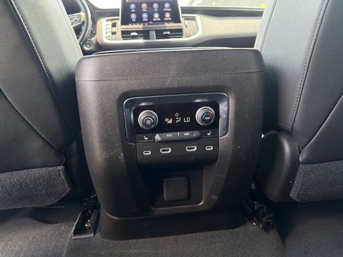 Used 2021 Chevrolet Tahoe RST w/ Luxury Package AWD/4WD image 63