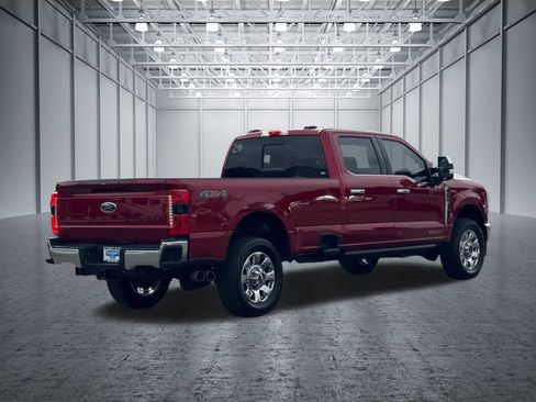 Used 2025 Ford F250 Lariat w/ Chrome Package AWD/4WD image 12