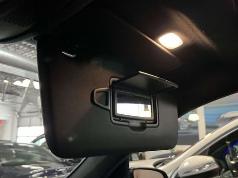 Used 2023 Mercedes-Benz GLE 350 4MATIC image 31