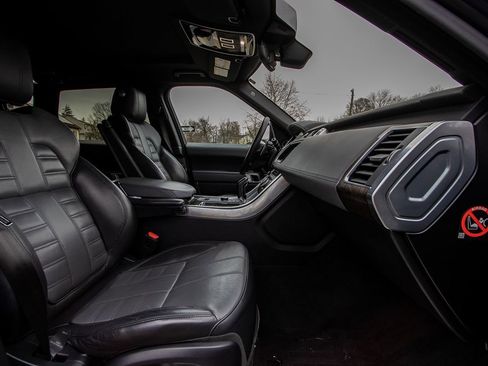 Used 2017 Land Rover Range Rover Sport HSE Dynamic image 17