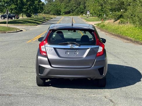 Used 2017 Honda Fit EX image 5