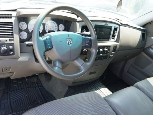 Used 2009 Dodge Ram 2500 Truck SLT w/ Trailer Tow Group AWD/4WD image 10
