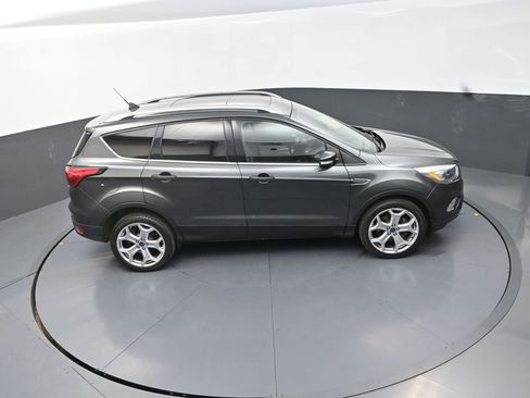 Used 2019 Ford Escape Titanium AWD/4WD image 20