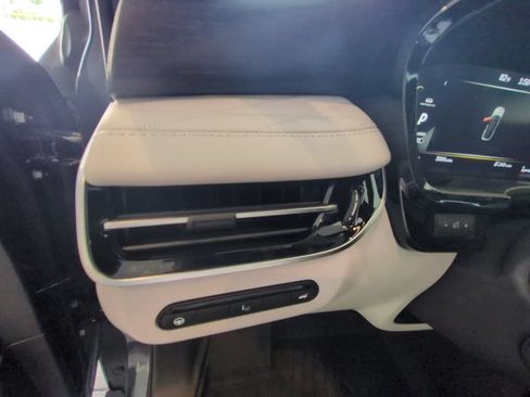 Used 2026 INFINITI QX60 Autograph w/ Dark Cargo Package AWD/4WD image 16