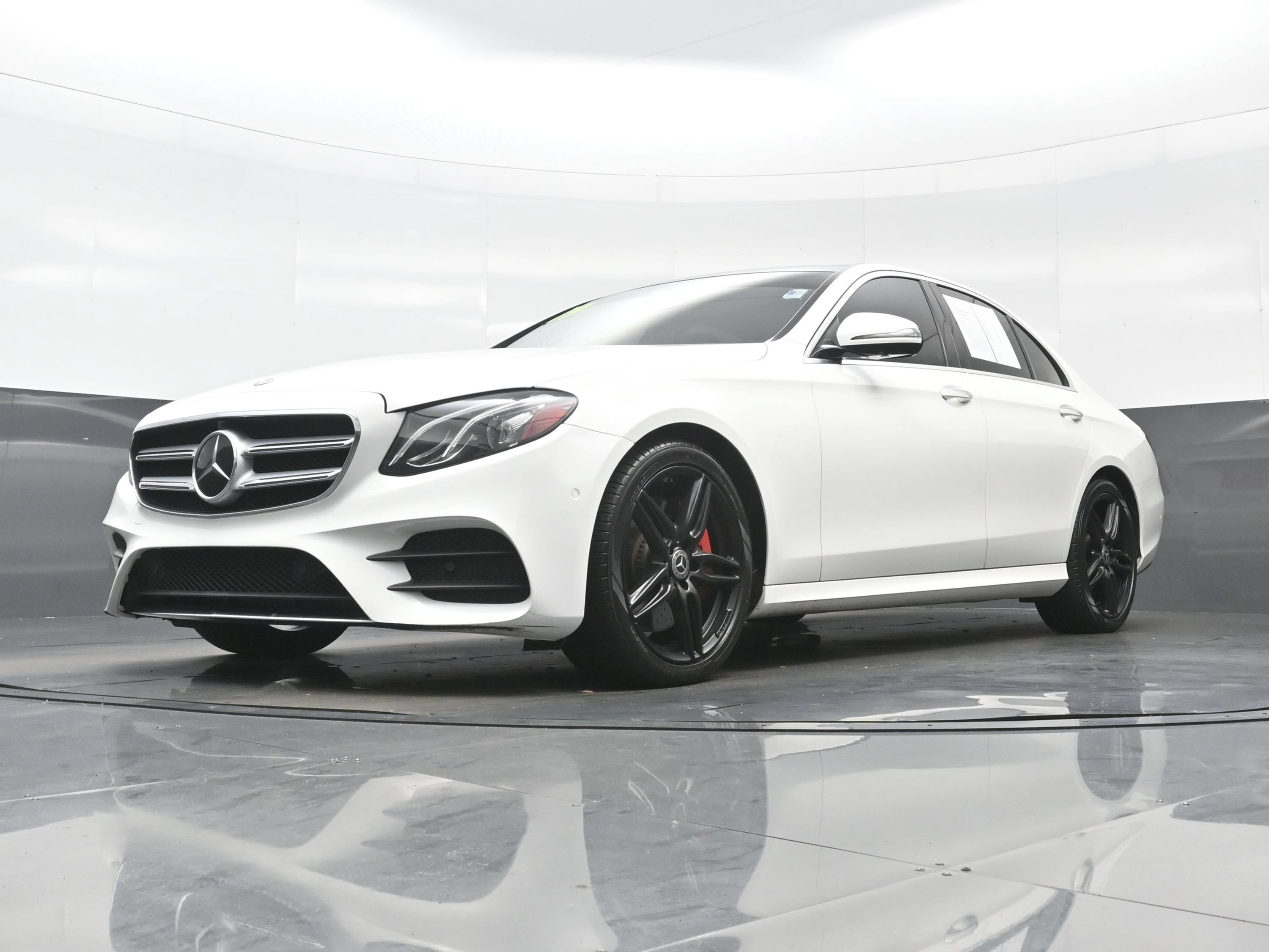 Used 2019 Mercedes-Benz E 300 w/ Driver Assistance Package image 25