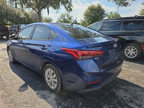 Used 2021 Hyundai Accent SE FWD image 6