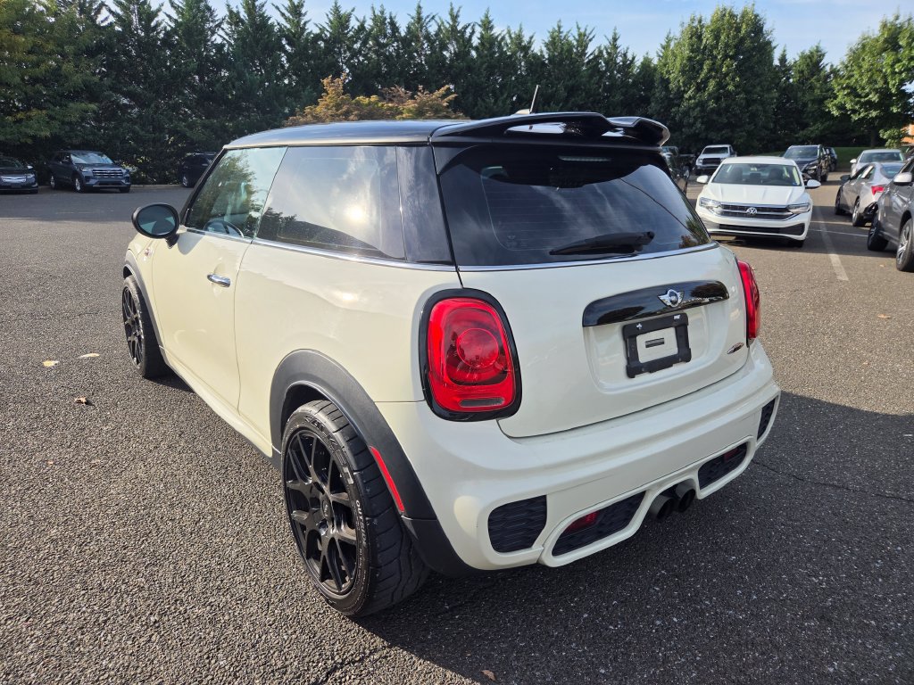 Used 2017 MINI Cooper John Cooper Works FWD image 5