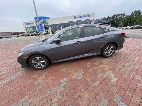 Used 2020 Honda Civic LX image 12