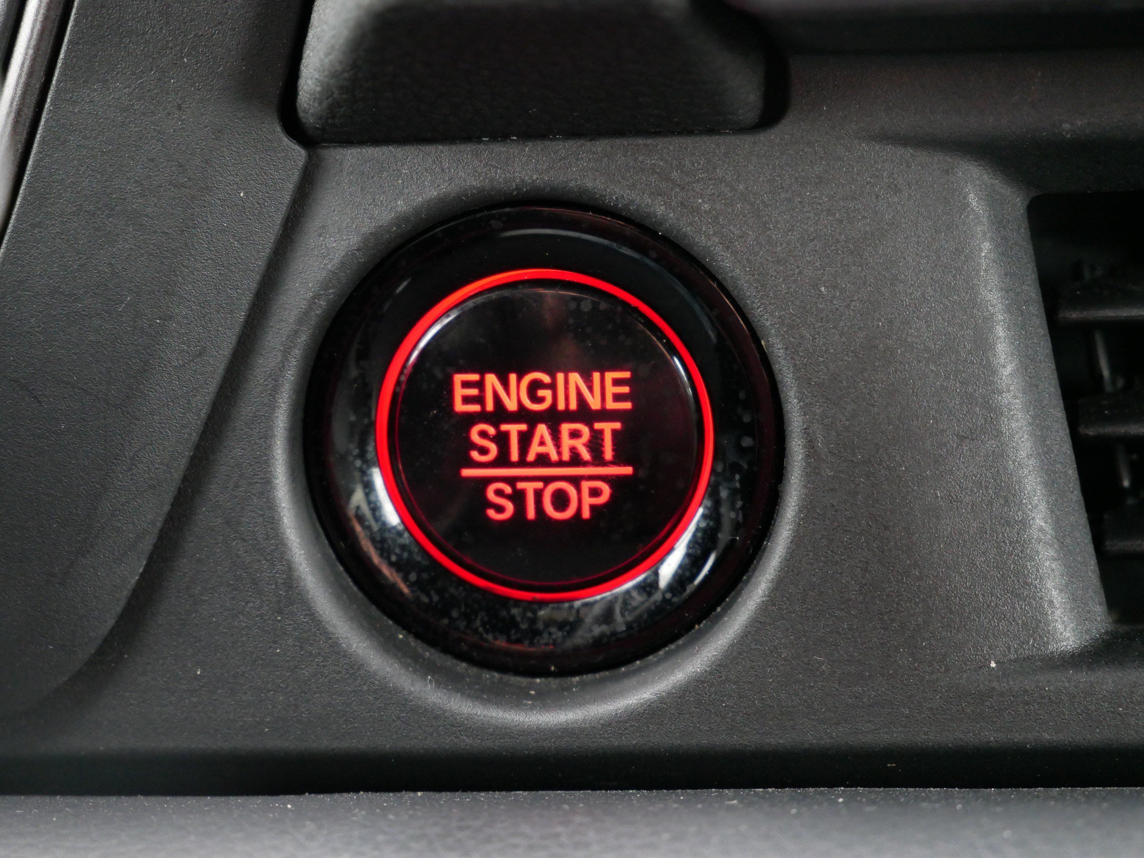 Certified 2024 Honda Pilot TrailSport image 29