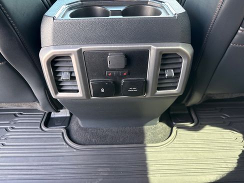 Used 2022 Ford F250 Platinum w/ Tremor Off-Road Package AWD/4WD image 16
