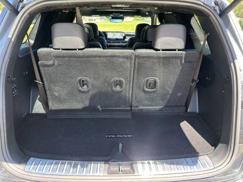 Used 2024 Hyundai Palisade Calligraphy image 40