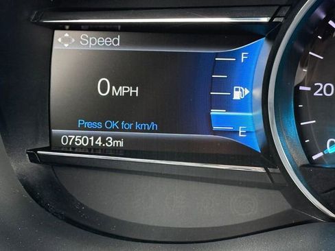 Used 2018 Ford Explorer XLT w/ Equipment Group 202A FWD image 18
