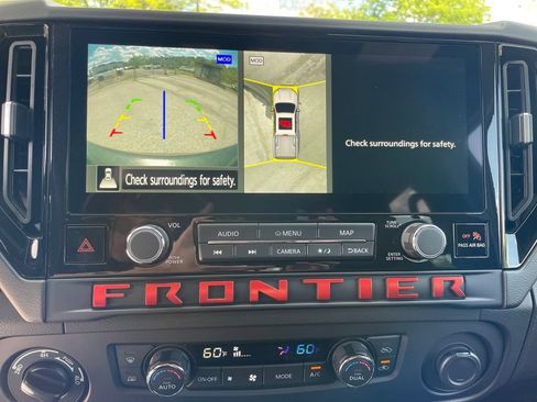 Used 2025 Nissan Frontier PRO-4X w/ Pro Premium Package AWD/4WD image 19