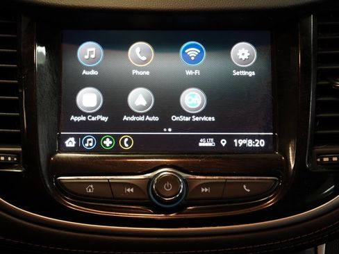 Used 2021 Chevrolet Trax LS image 19