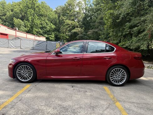 Used 2017 Alfa Romeo Giulia Ti w/ TI Lusso Light Wood Package RWD image 10