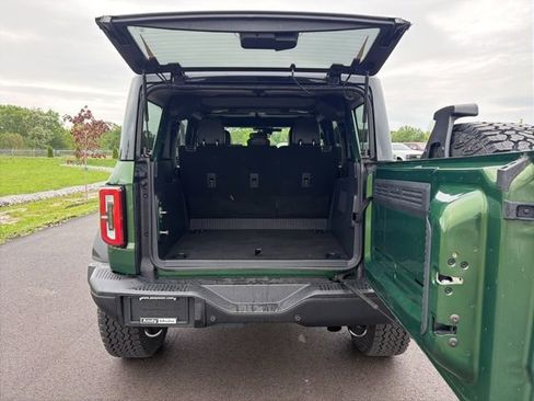 Used 2025 Ford Bronco Badlands AWD/4WD image 11