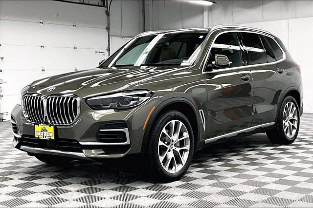 Used 2023 BMW X5 xDrive40i AWD/4WD image 12