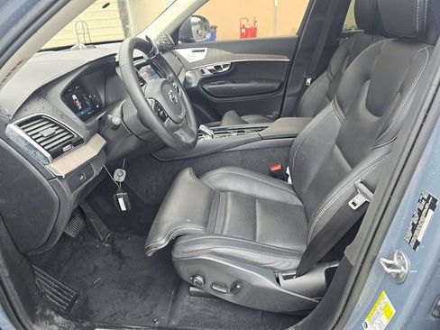 Used 2023 Volvo XC90 B6 Ultimate w/ Protection Package Premier AWD/4WD image 3
