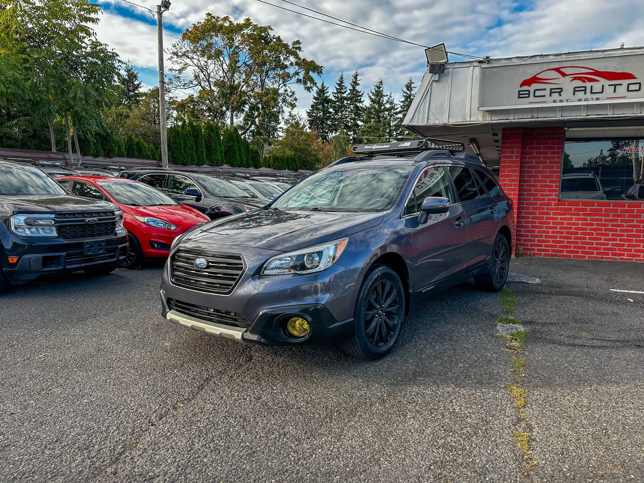 Used 2016 Subaru Outback 3.6R Limited AWD/4WD image 6