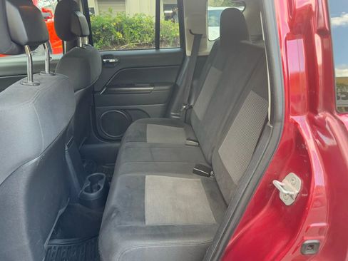 Used 2012 Jeep Compass Latitude w/ Sun/Sound Group AWD/4WD image 26