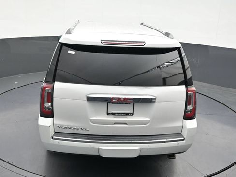 Used 2020 GMC Yukon XL Denali w/ Denali Ultimate Package RWD image 19