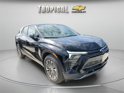 New 2025 Chevrolet Blazer EV LT image 7