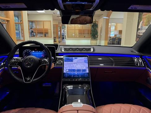 Certified 2026 Mercedes-Benz S 580 4MATIC Sedan image 18