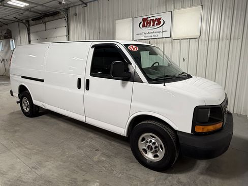 Used 2015 GMC Savana 2500 Extended image 1