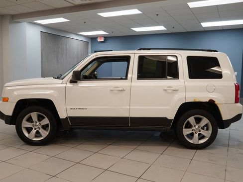 Used 2014 Jeep Patriot Latitude image 2