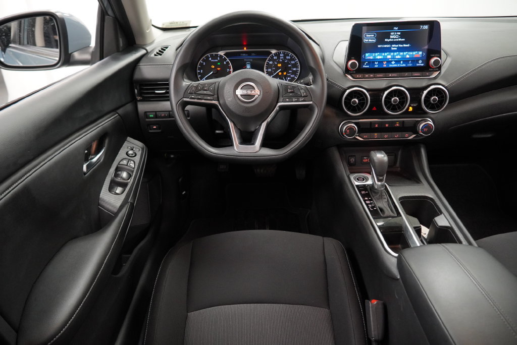 Used 2024 Nissan Sentra SV FWD image 14