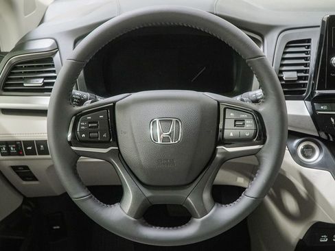 New 2026 Honda Odyssey EX-L image 24