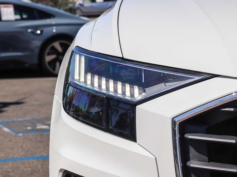 Used 2023 Audi Q8 Premium Plus w/ Premium Plus Package AWD/4WD image 11