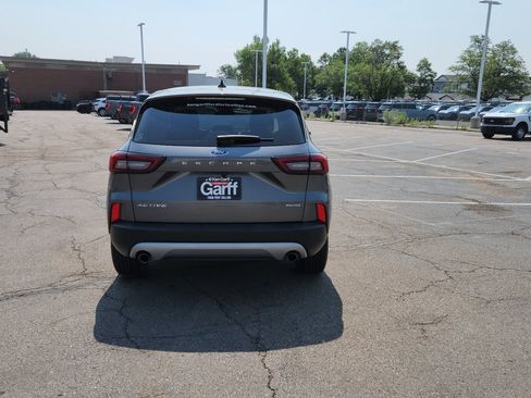 Certified 2024 Ford Escape Active AWD/4WD image 9