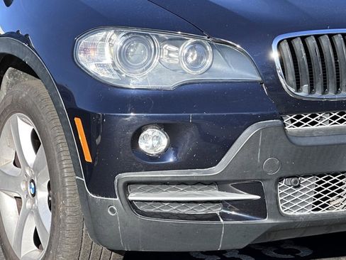 Used 2010 BMW X5 xDrive30i image 2