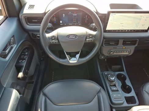 Used 2025 Ford Maverick Lariat w/ Black Appearance Package AWD/4WD image 12