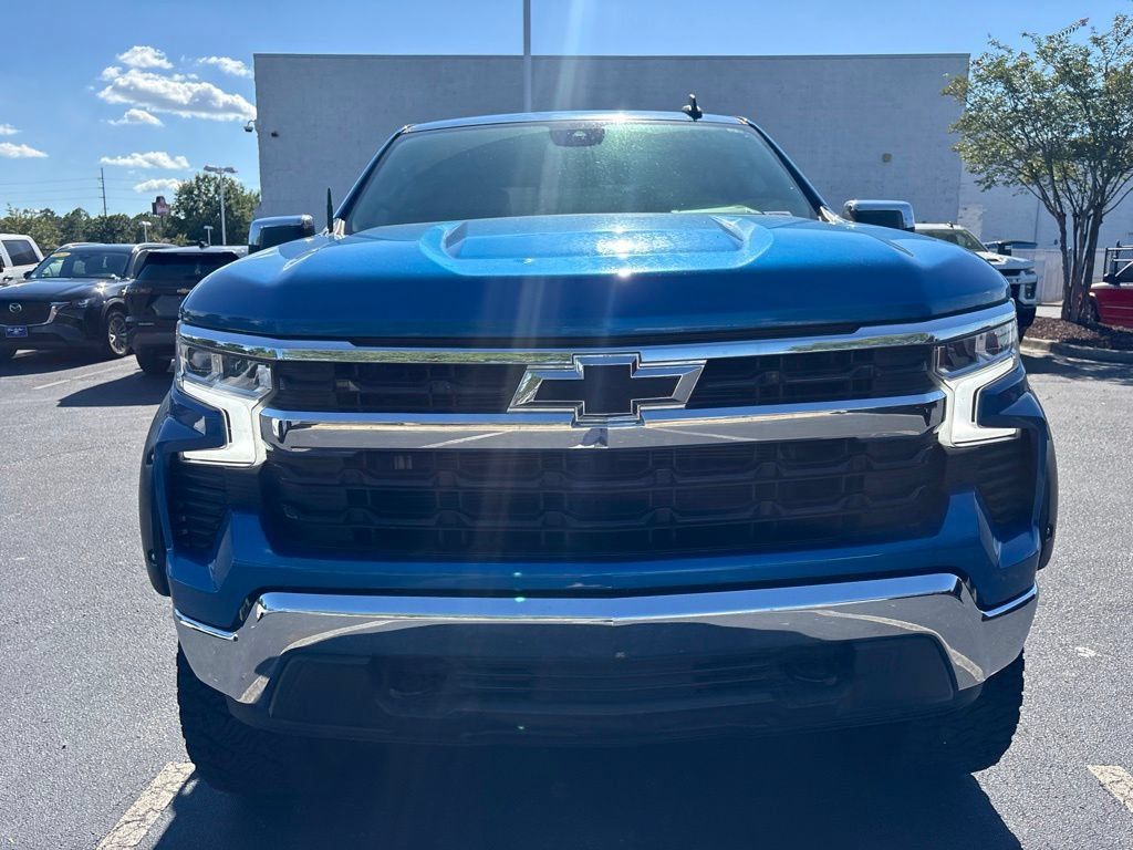 Used 2022 Chevrolet Silverado 1500 LT w/ All Star Edition Plus AWD/4WD image 9