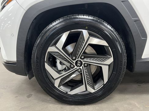 Used 2022 Hyundai Tucson Limited image 14