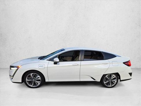 Used 2018 Honda Clarity Touring image 8