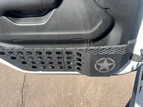 Used 2023 Jeep Gladiator Rubicon w/ Trailer Tow Package image 27