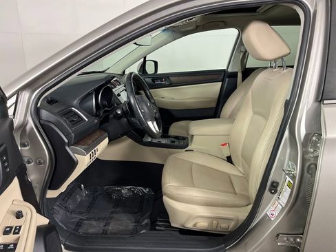 Used 2017 Subaru Outback 2.5i Limited image 11