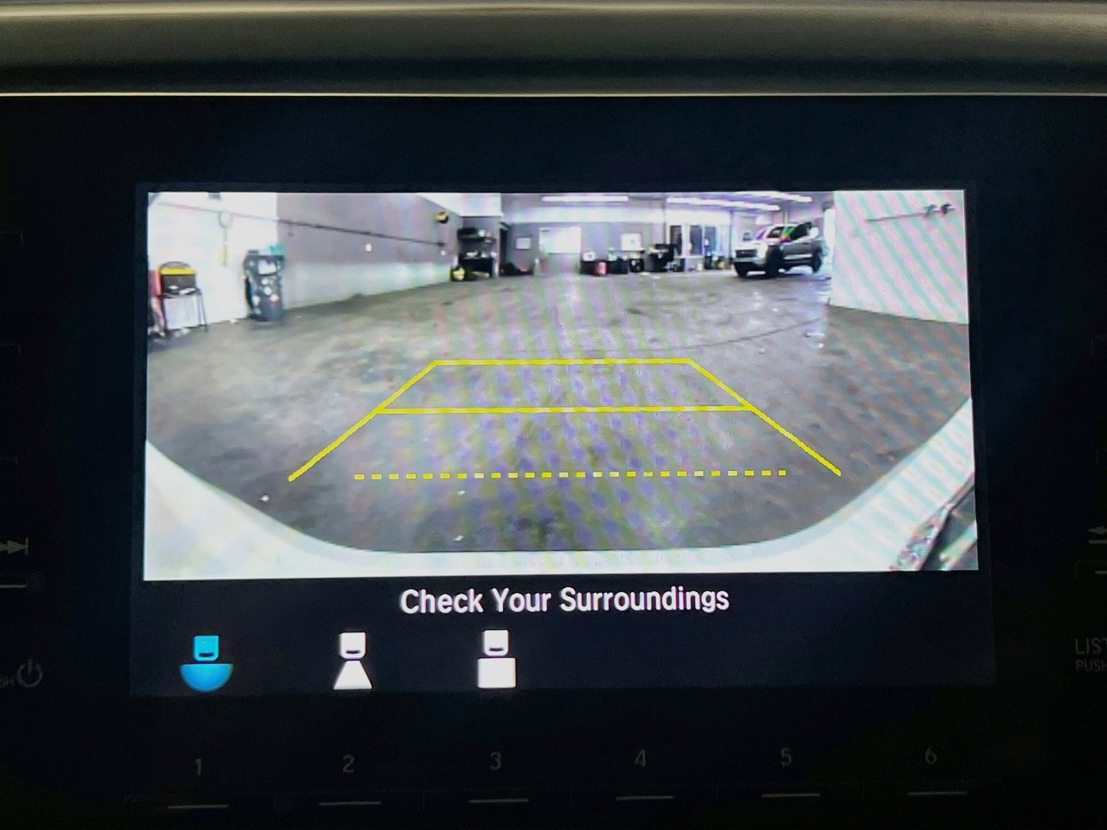 Used 2018 Honda Accord LX image 9